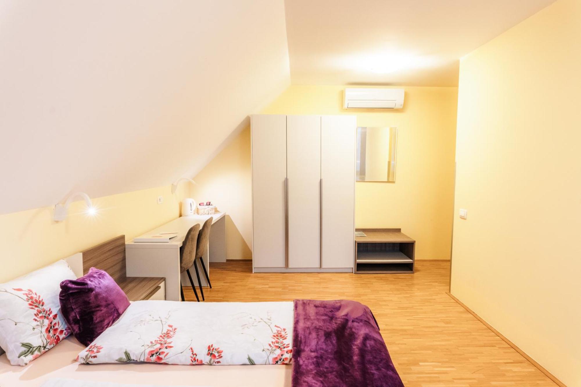 Dvorec Trebnik - Sobe Slovenske Konjice Extérieur photo