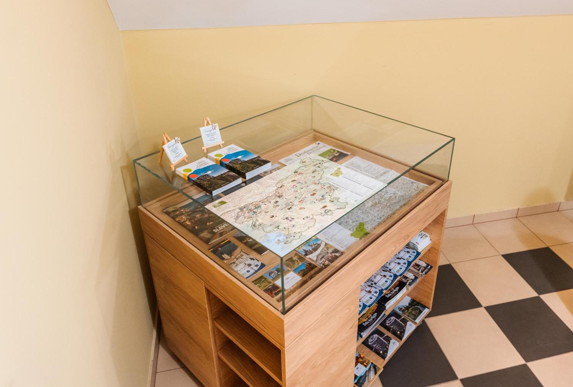 Dvorec Trebnik - Sobe Slovenske Konjice Extérieur photo