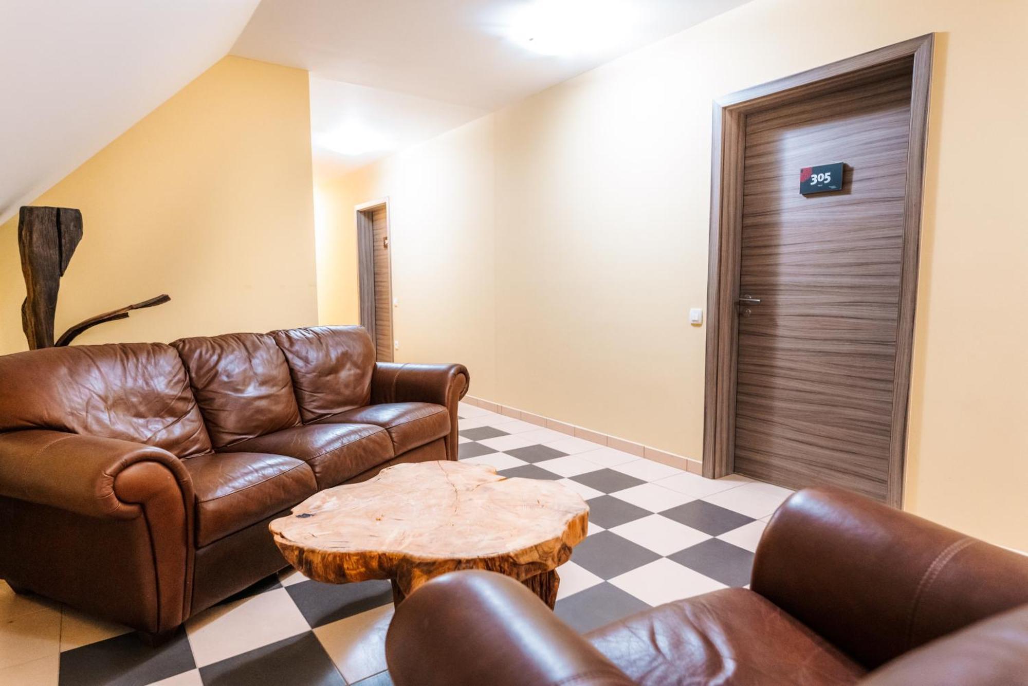 Dvorec Trebnik - Sobe Slovenske Konjice Extérieur photo
