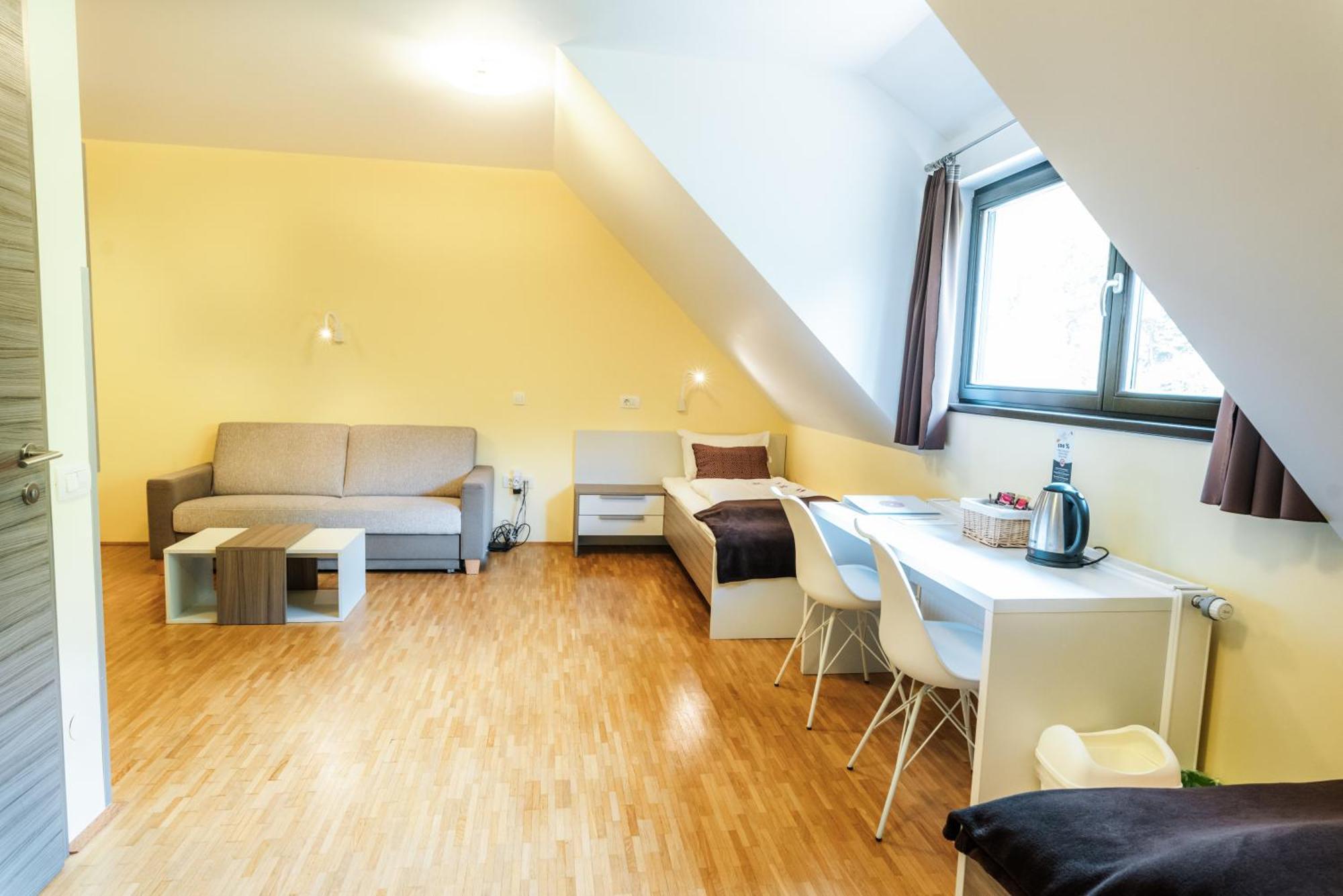 Dvorec Trebnik - Sobe Slovenske Konjice Extérieur photo