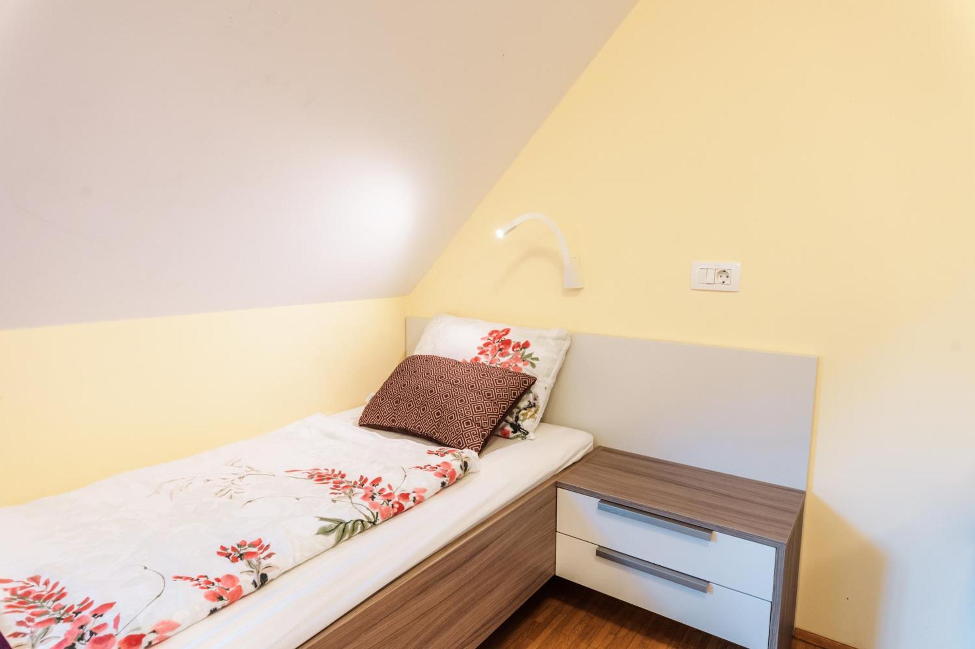 Dvorec Trebnik - Sobe Slovenske Konjice Extérieur photo