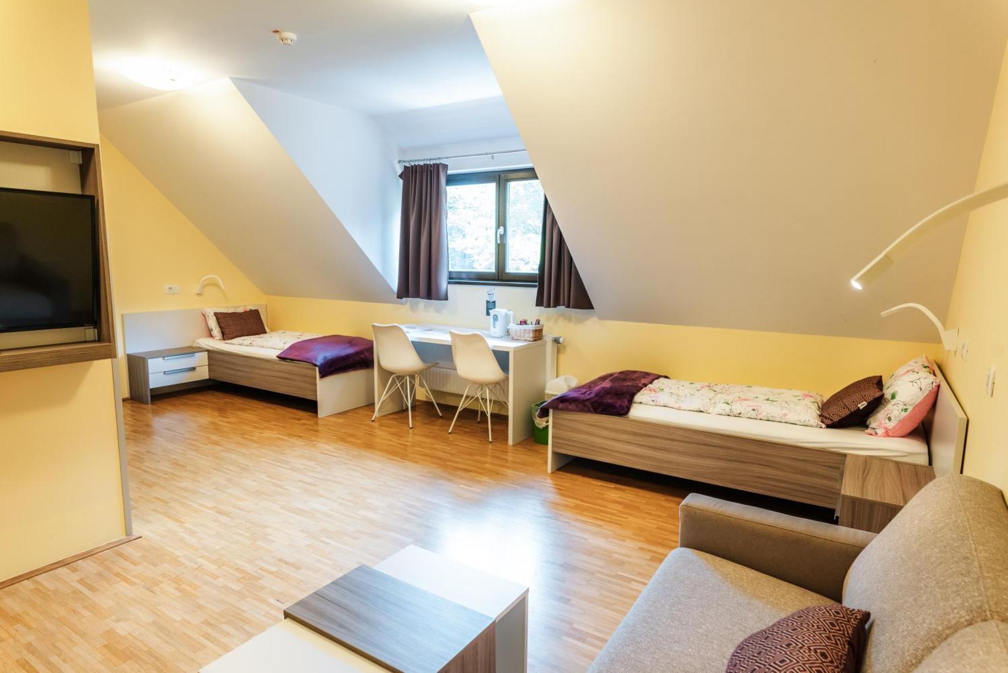 Dvorec Trebnik - Sobe Slovenske Konjice Extérieur photo